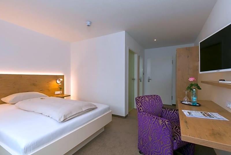 Hotel Hirsch image