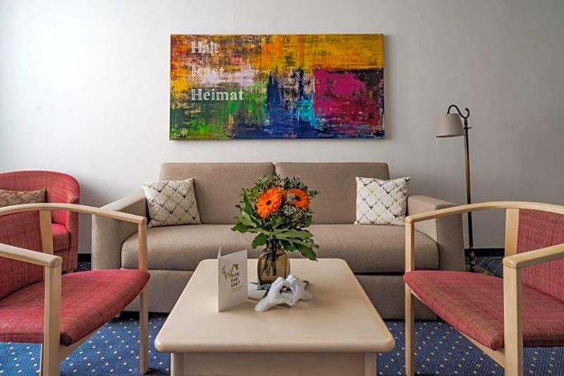 Hotel Goldener Hirsch image