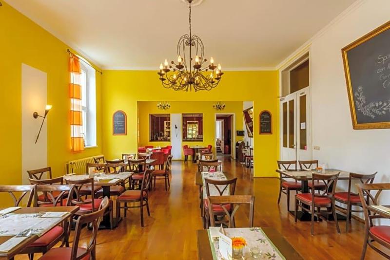 Hotel St Ortebeker image