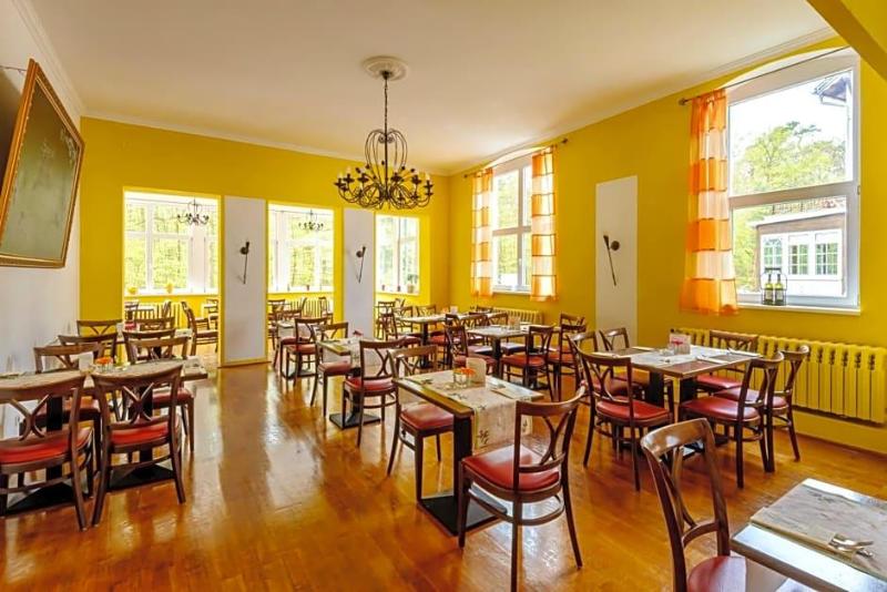 Hotel St Ortebeker image