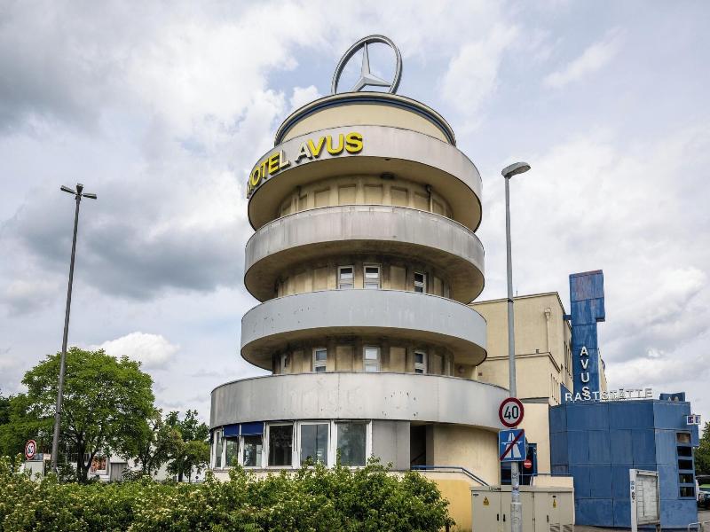 Hotel Und Rasthof Avus image
