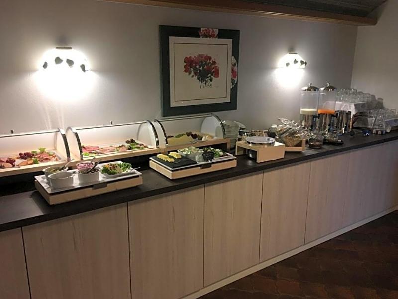 Hotel Restaurant Zur Mv Hle image