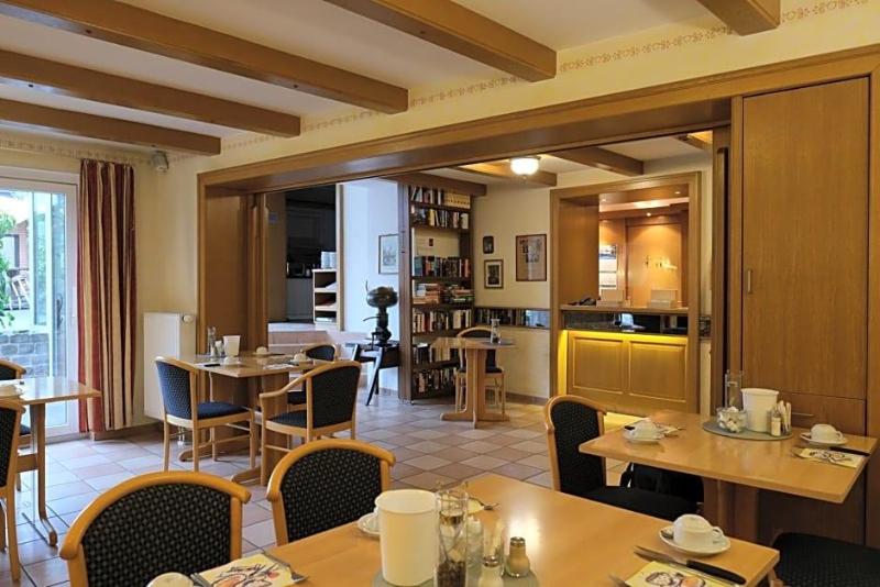 Hotel Restaurant Zur Mv Hle image