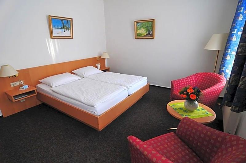 Hotel Stadt Reinfeld image