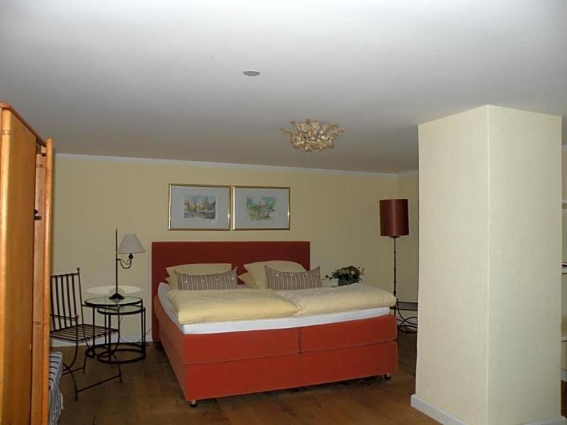 Alte Posthalterei Zorneding image