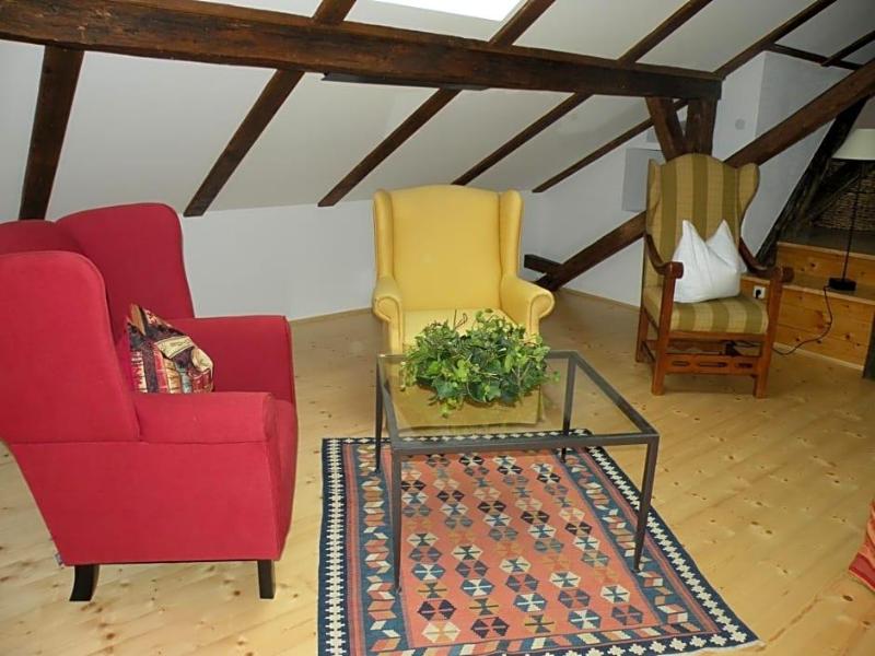 Alte Posthalterei Zorneding image