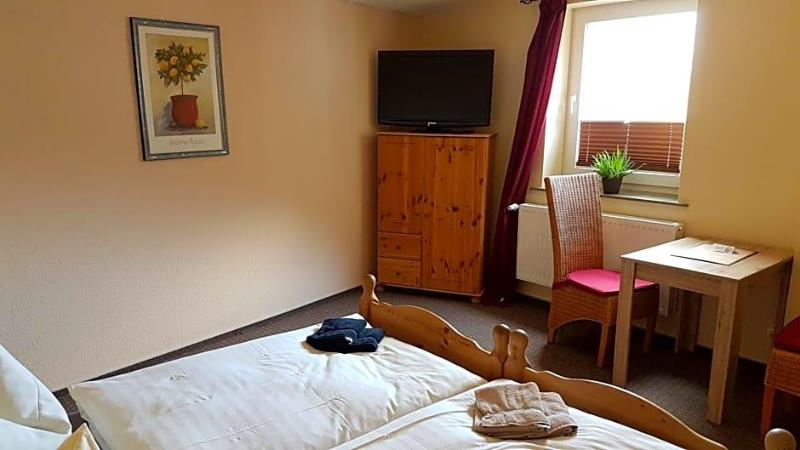 Hotel Deutsches Haus Francop image