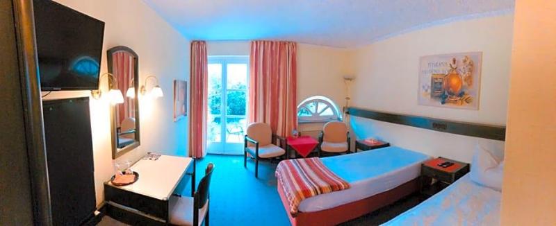 Landhotel Tv Ns image