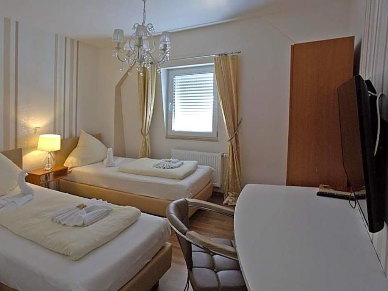 Hotel Zum Wersehof image