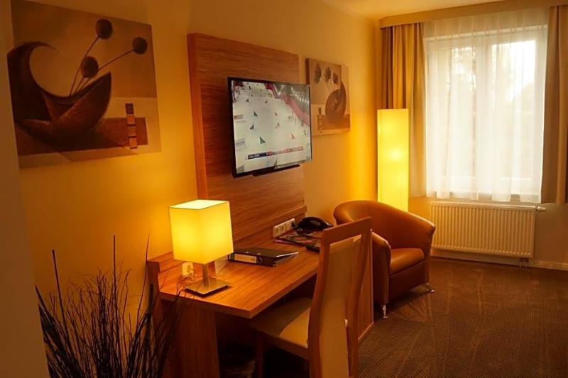 Landhotel Klempau image