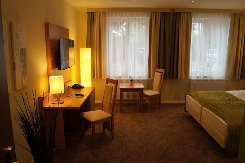 Landhotel Klempau image