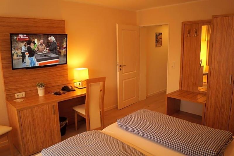 Landhotel Klempau image