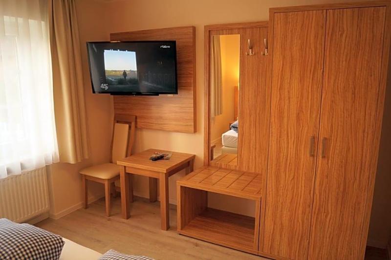 Landhotel Klempau image