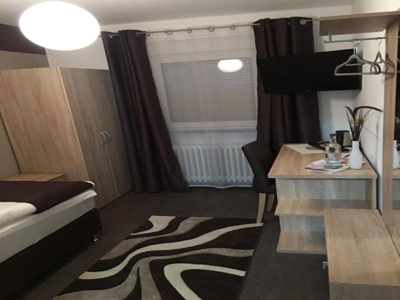 Hotel Am Brv Nnchen image