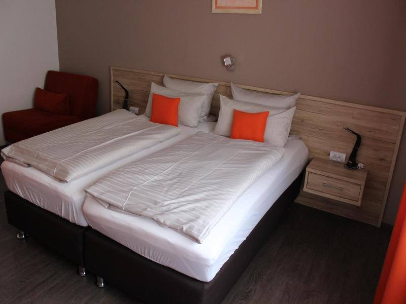 Hotel Am Brv Nnchen image