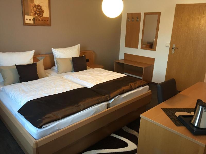 Hotel Am Brv Nnchen image
