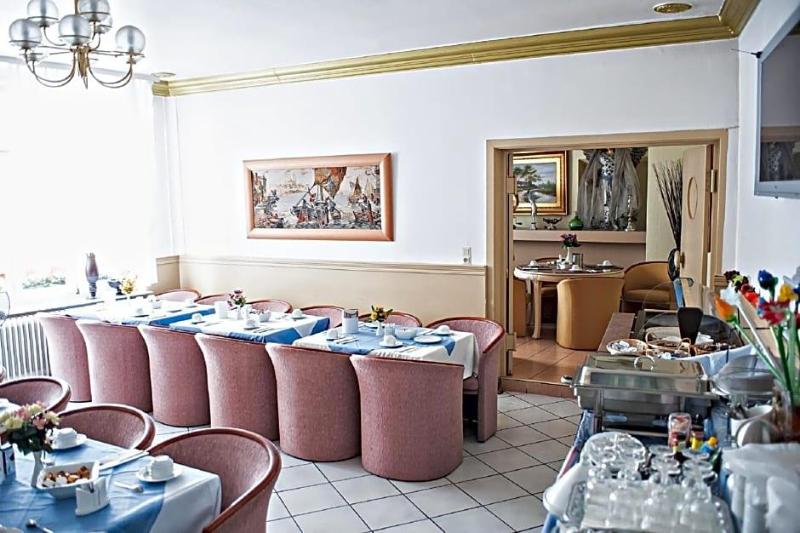 Lv Wen Hotel image