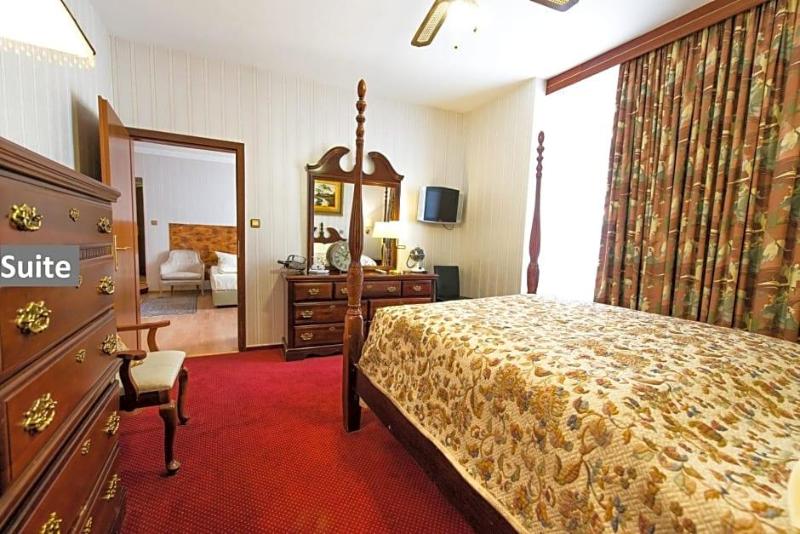 Lv Wen Hotel image
