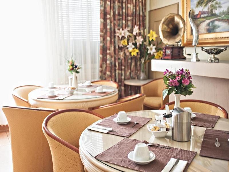 Lv Wen Hotel image