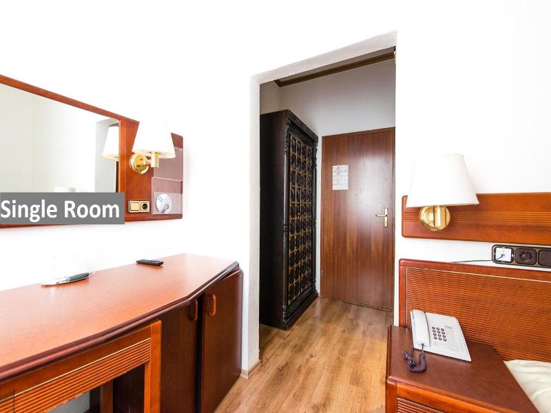 Lv Wen Hotel image