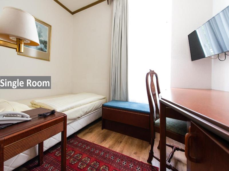 Lv Wen Hotel image