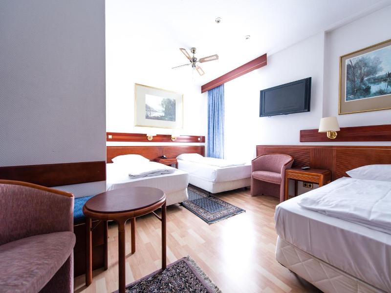 Lv Wen Hotel image