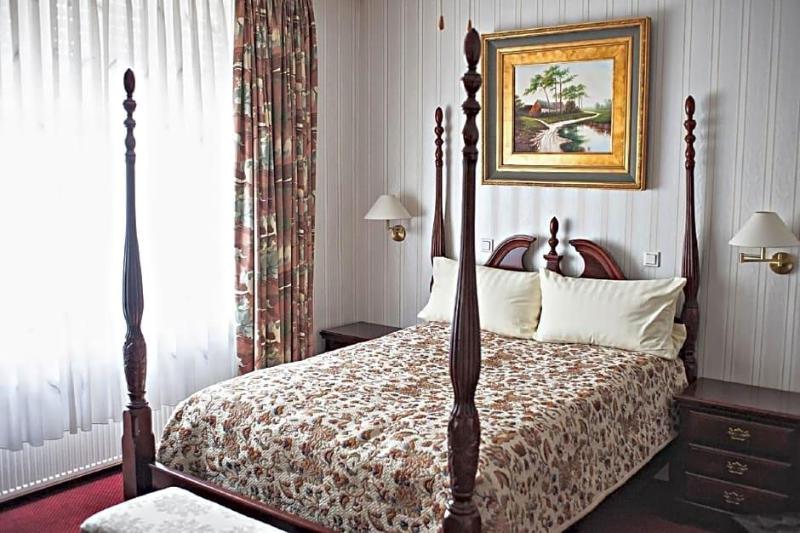 Lv Wen Hotel image