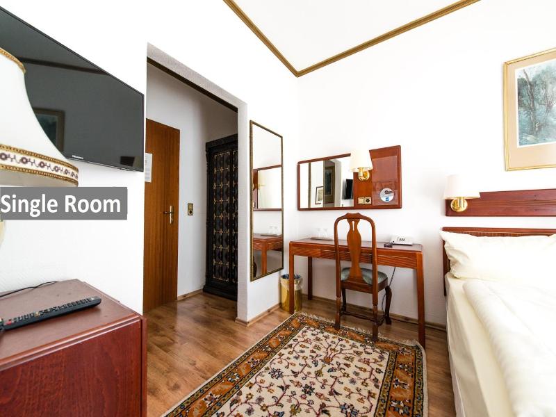 Lv Wen Hotel image