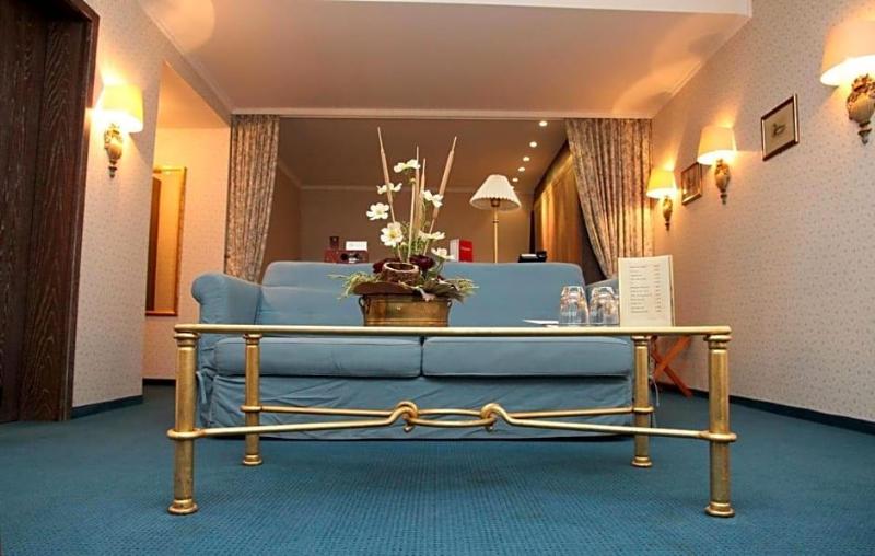 Stadthotel Patrizier image