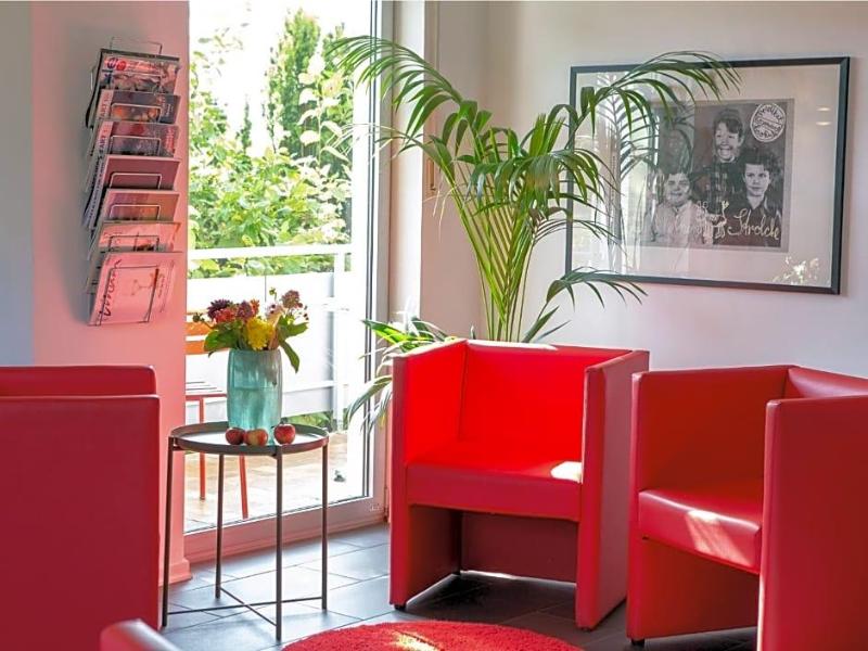 Hotel Eikamper Hv He image
