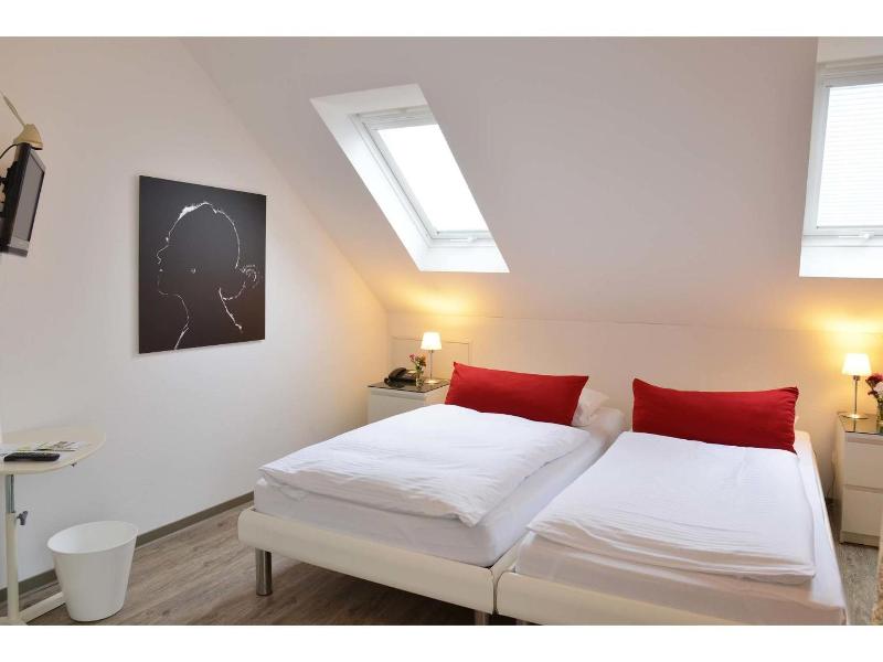 Hotel Eikamper Hv He image