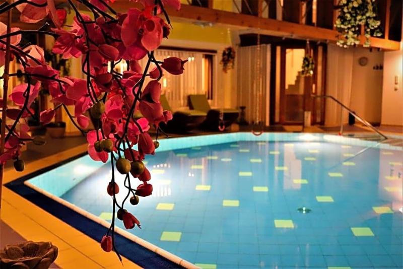Hotel Und Appartementhof Waldeck image