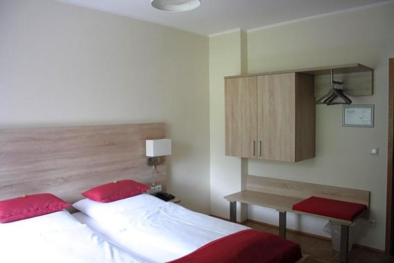Hotel Schwarzer Adler image