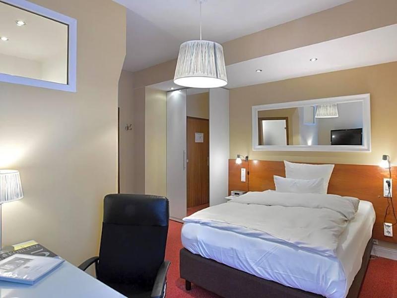 Hotel Kleiner Riesen image