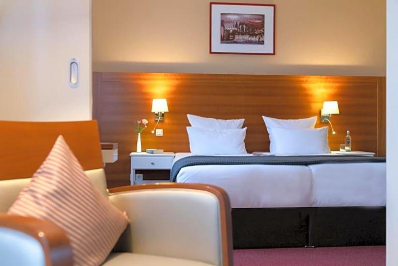 Hotel Kleiner Riesen image