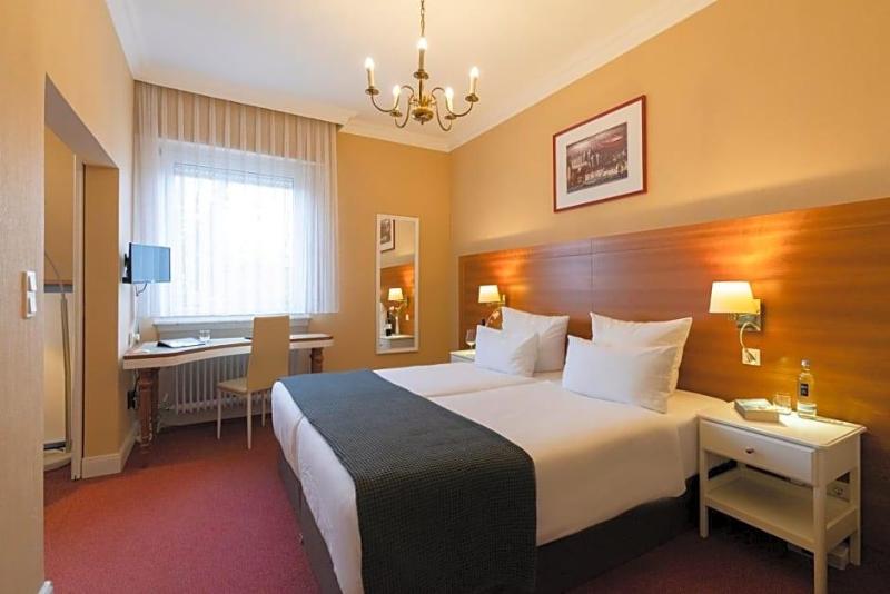 Hotel Kleiner Riesen image