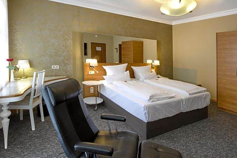 Hotel Kleiner Riesen image
