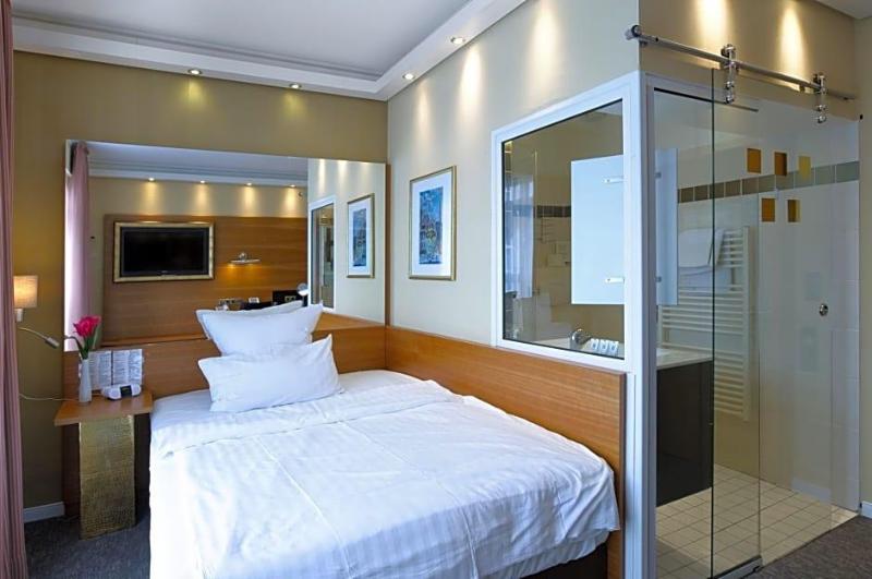 Hotel Kleiner Riesen image