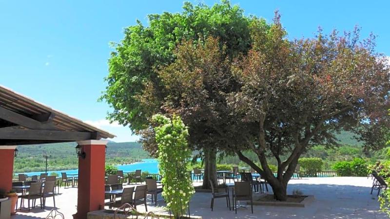 Auberge Des Salles image