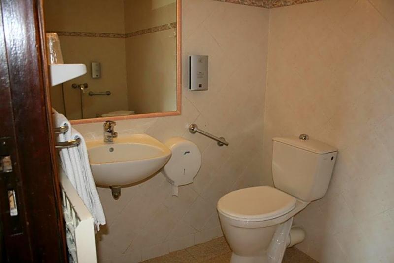 Auberge Des Salles image