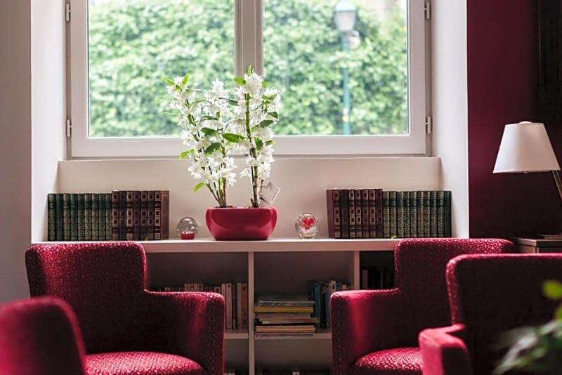 Hotel Cafv Du Trinquet image