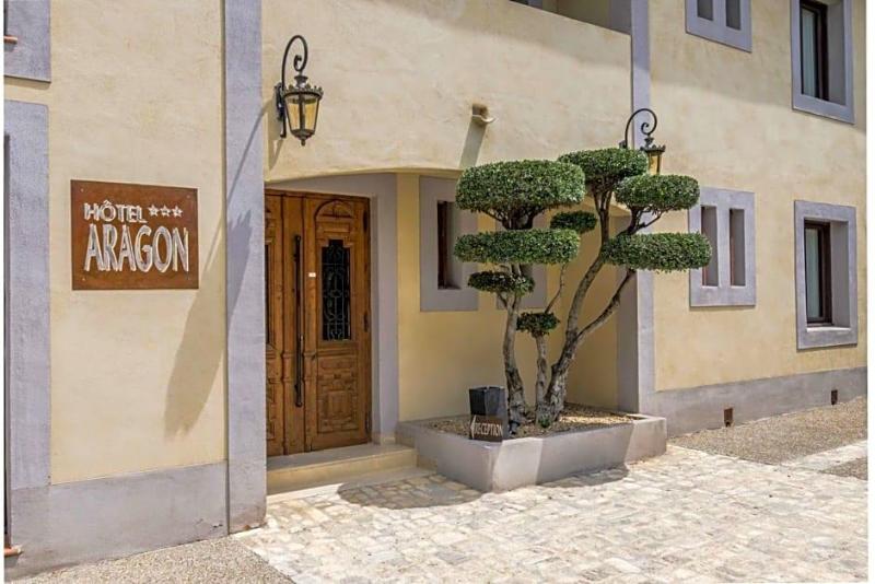Hotel L Aragon image