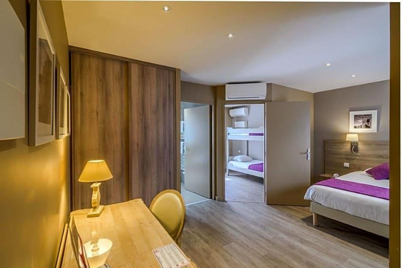 Hotel L Aragon image