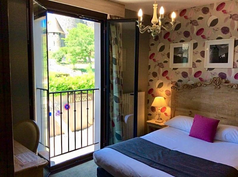 Hotel L Aragon image