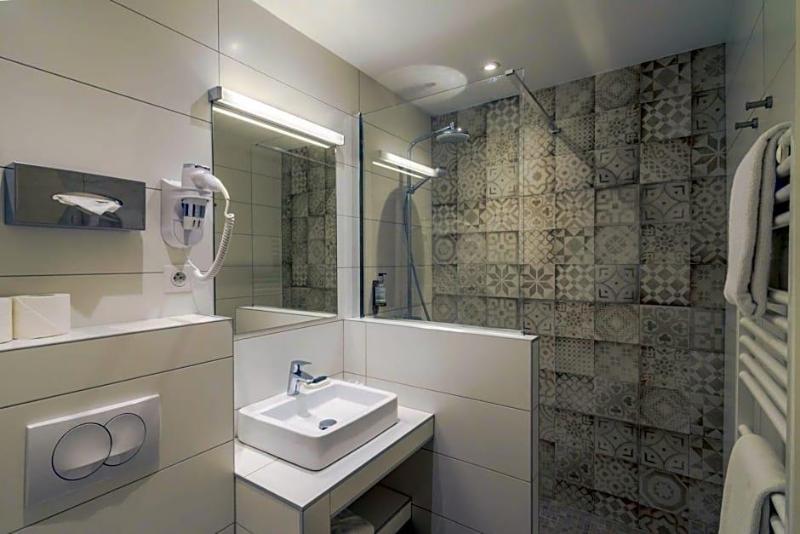 Hotel L Aragon image