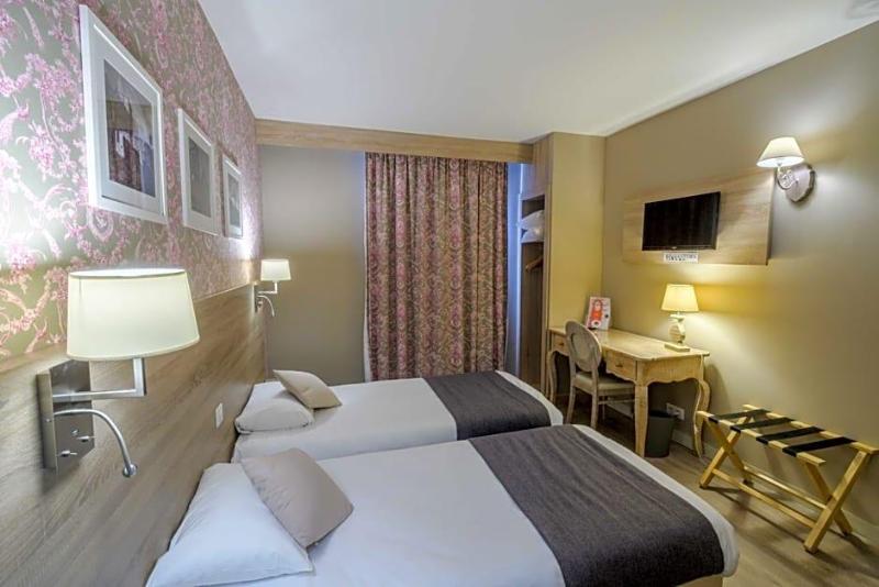 Hotel L Aragon image