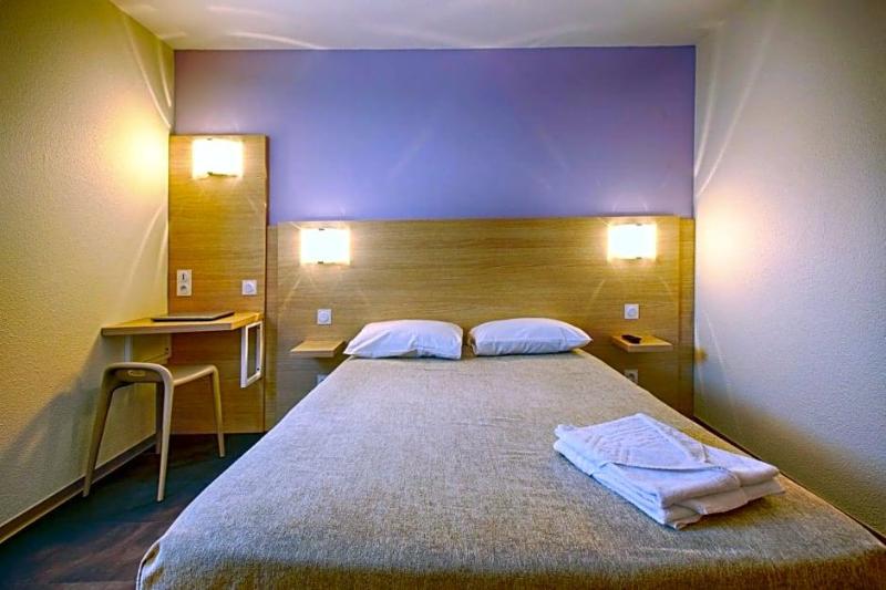 Hotel Formule Club image