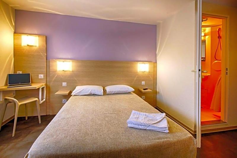 Hotel Formule Club image