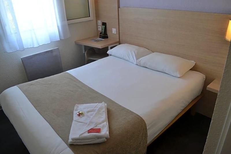 Hotel Formule Club image