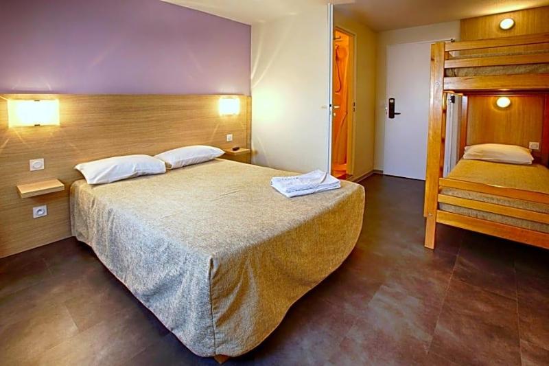 Hotel Formule Club image